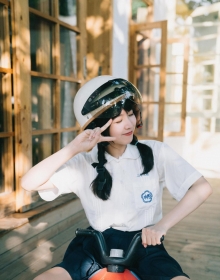 Coach 1941丨唐嫣这件冰球外套请给我来一沓！