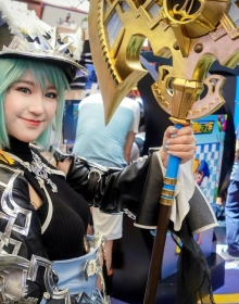 苏富比再度拍卖Martin Margiela近200件经典设计